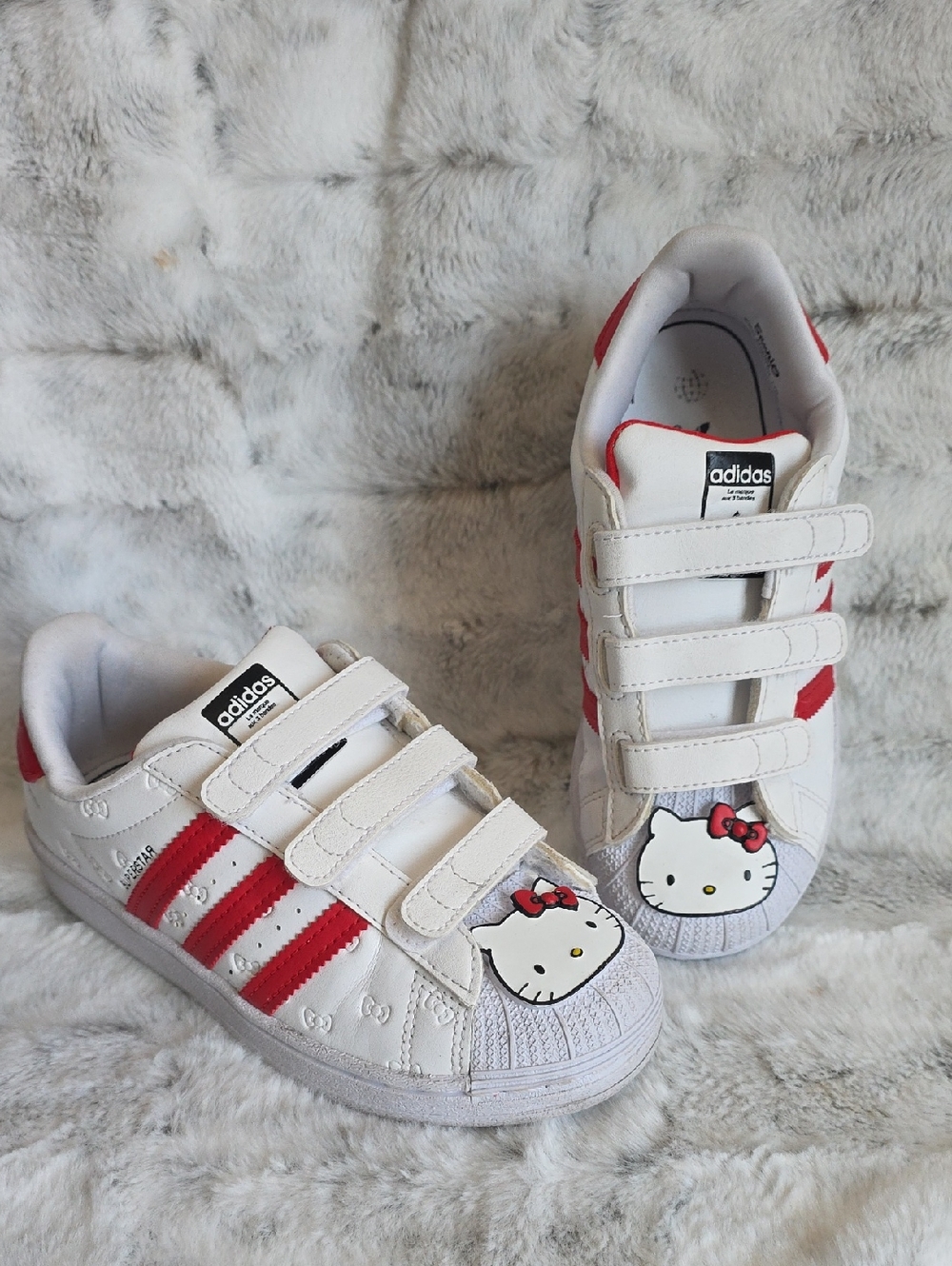 Pre-loved Adidas Kids White & Red Hello Kitty Velcro Sneakers